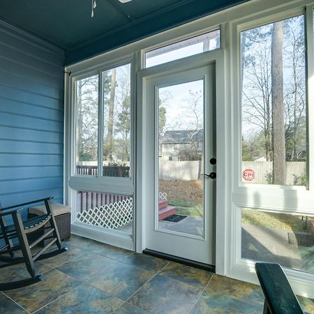 Lovely Fayetteville Home Deck And Fireplace! Экстерьер фото